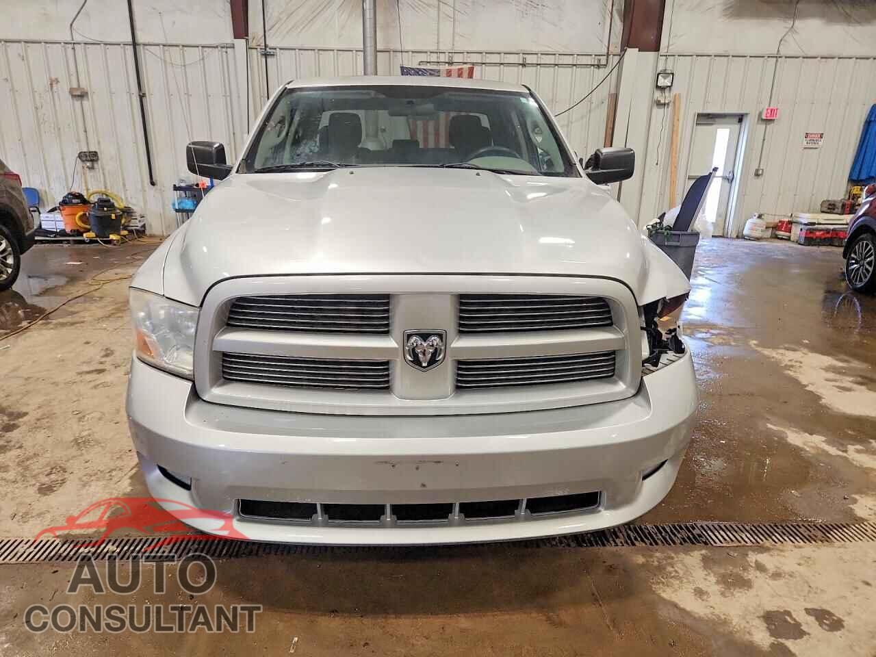 DODGE RAM 1500 2012 - 1C6RD7FT1CS238784