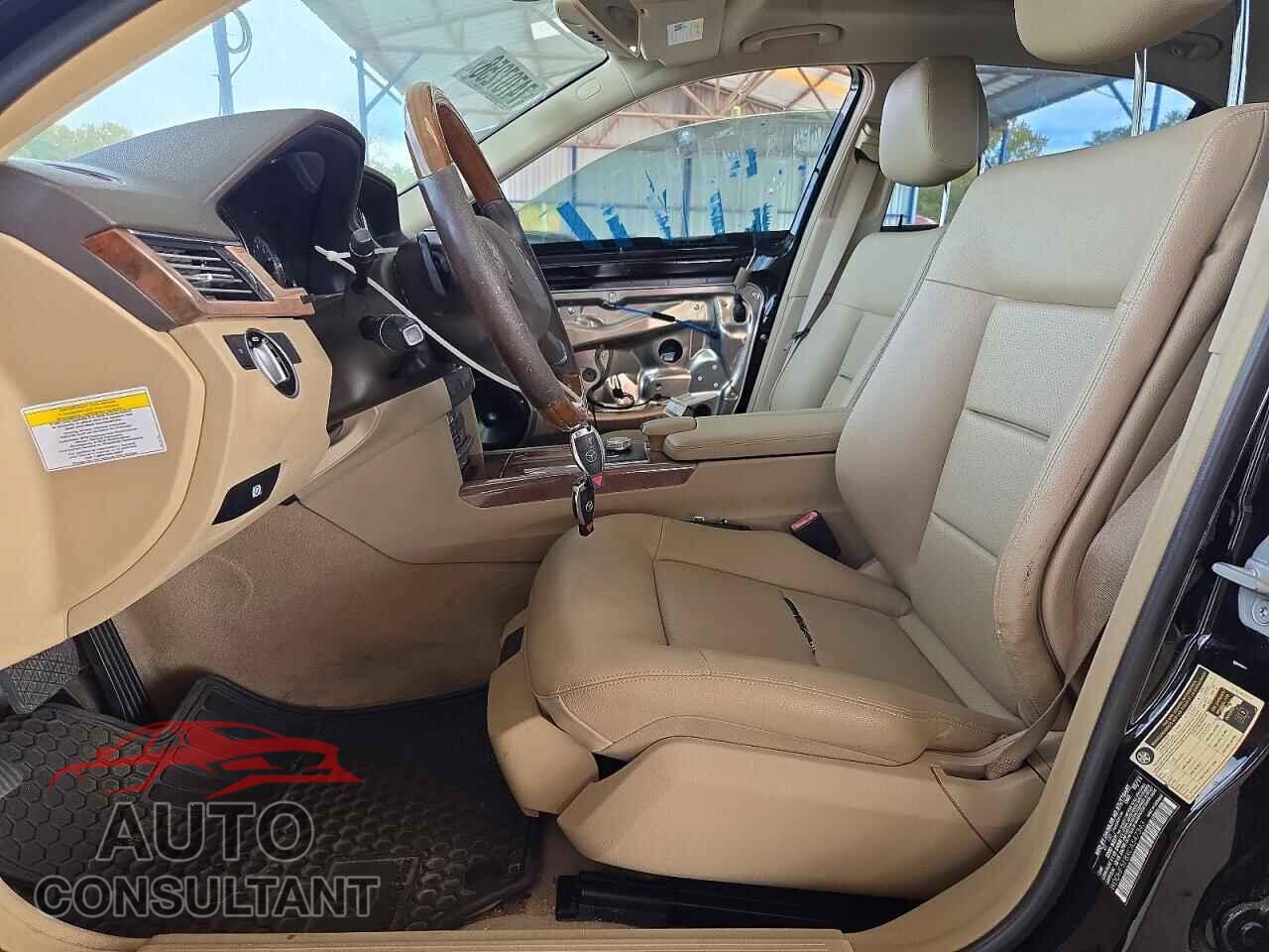 MERCEDES-BENZ E-CLASS 2012 - WDDHF5KBXCA547343