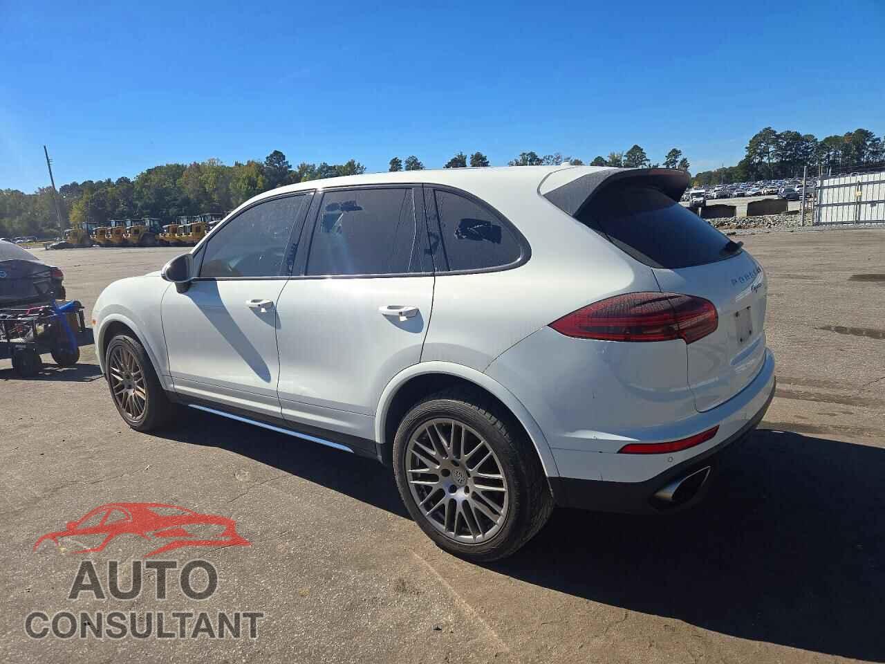PORSCHE CAYENNE 2016 - WP1AA2A25GKA37958