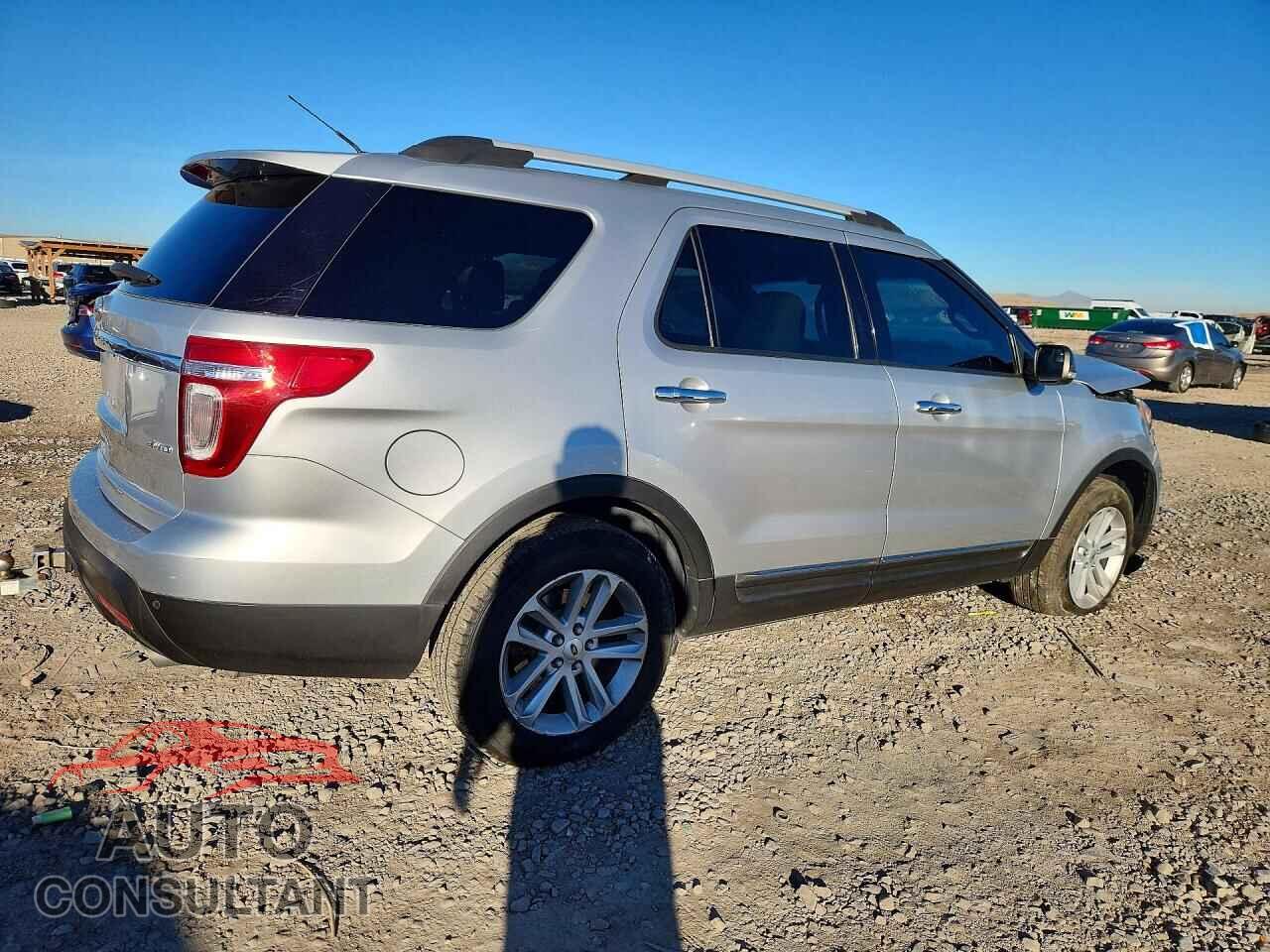 FORD EXPLORER 2011 - 1FMHK8D83BGA15643