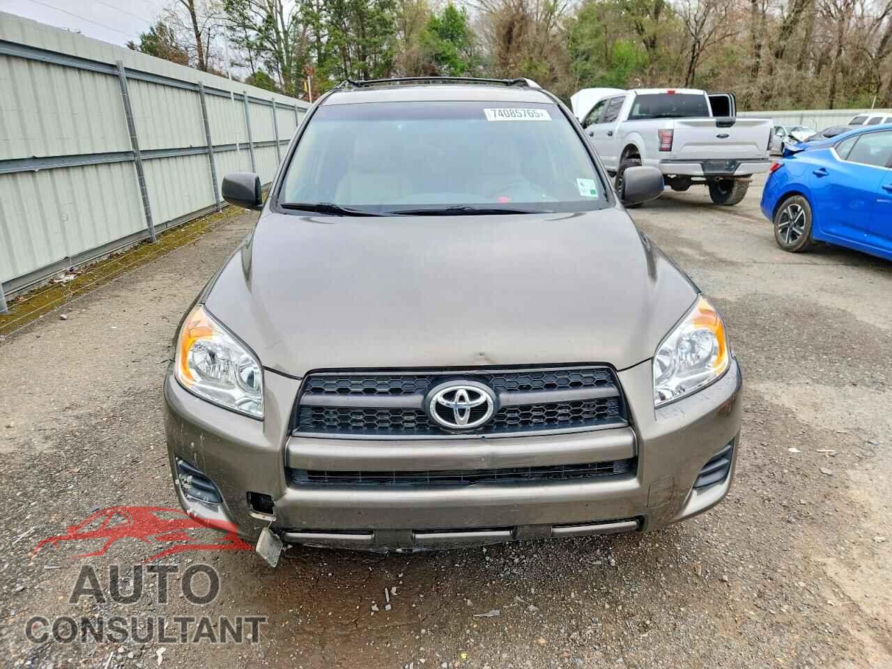 TOYOTA RAV4 2011 - 2T3ZF4DV2BW100442