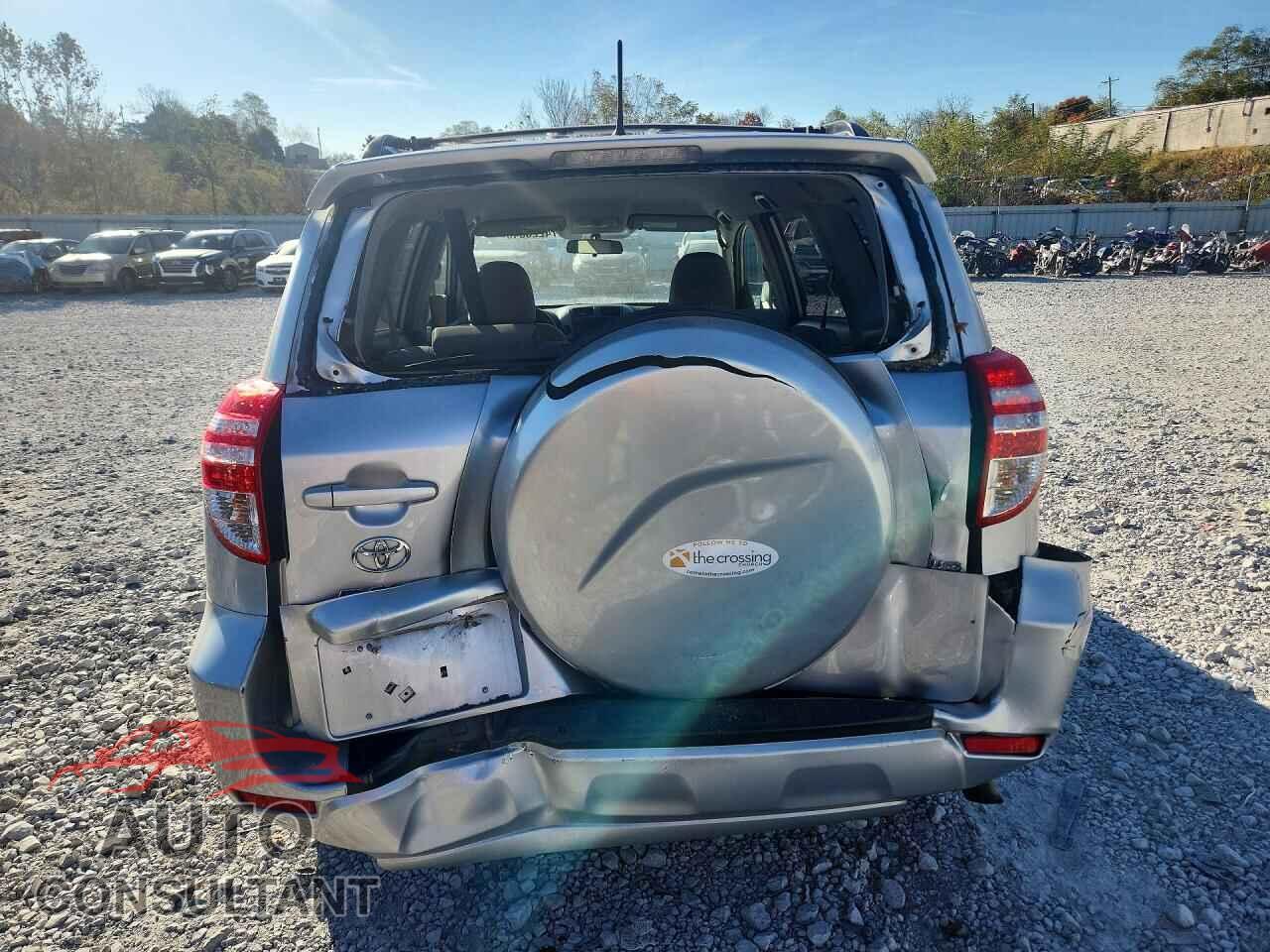 TOYOTA RAV4 2011 - 2T3BF4DV8BW125959