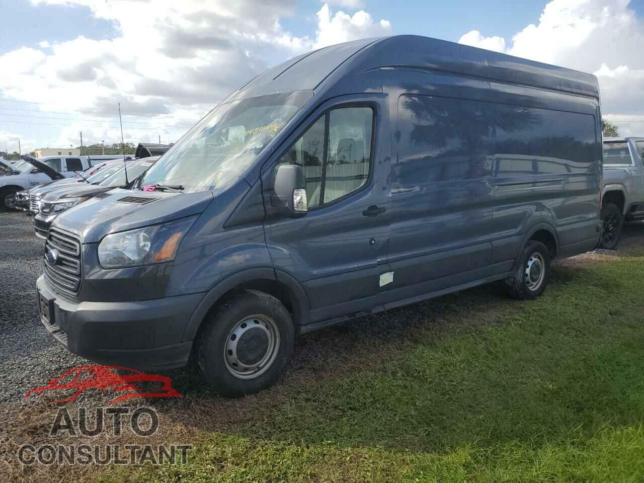 FORD TRANSIT 2019 - 1FTYR3XM5KKB17700