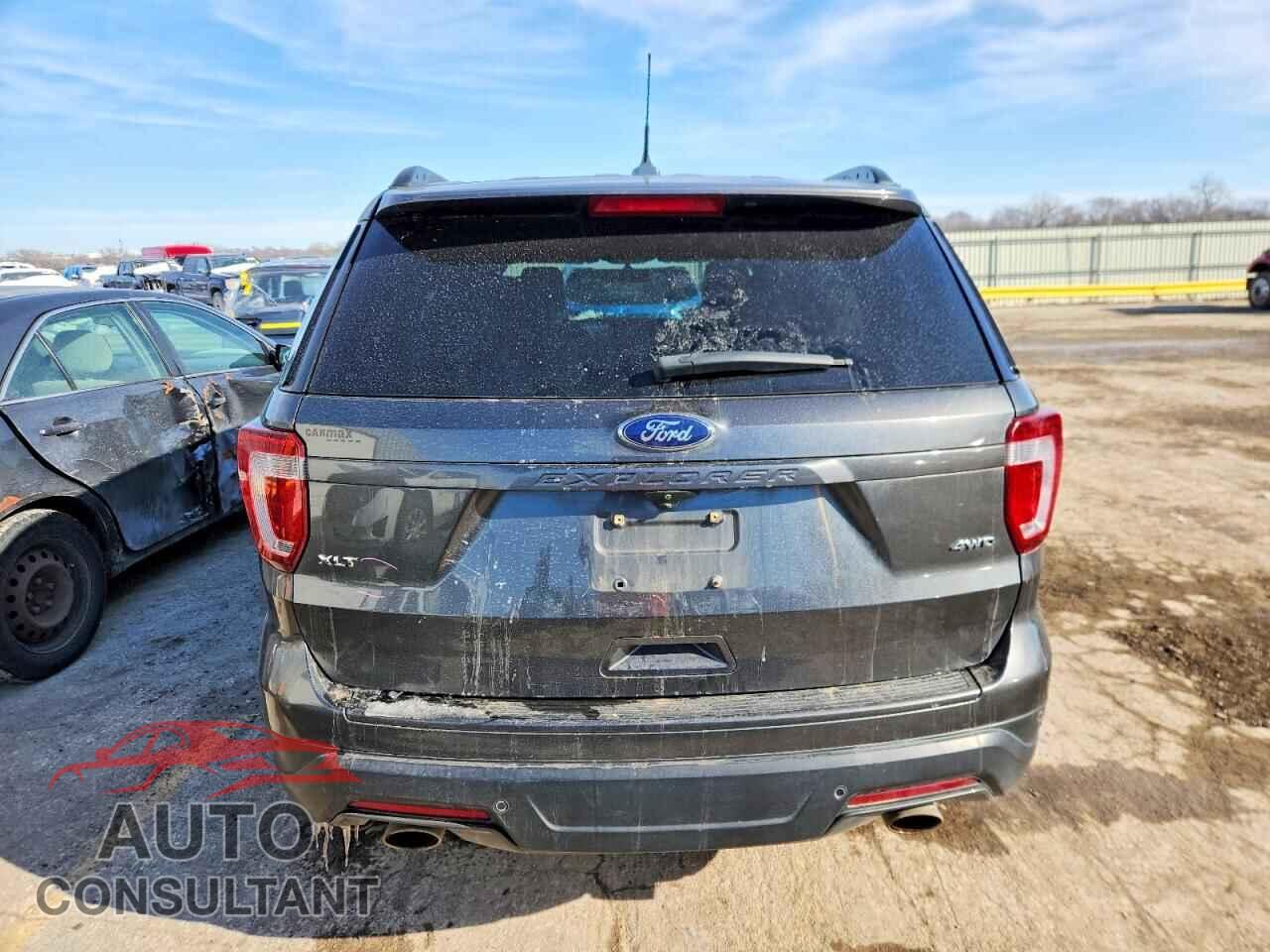 FORD EXPLORER 2018 - 1FM5K8D84JGA35059