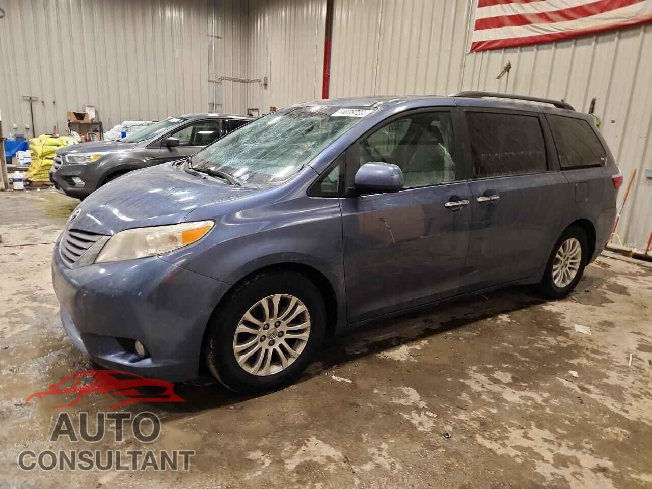 TOYOTA SIENNA 2015 - 5TDYK3DC4FS575565