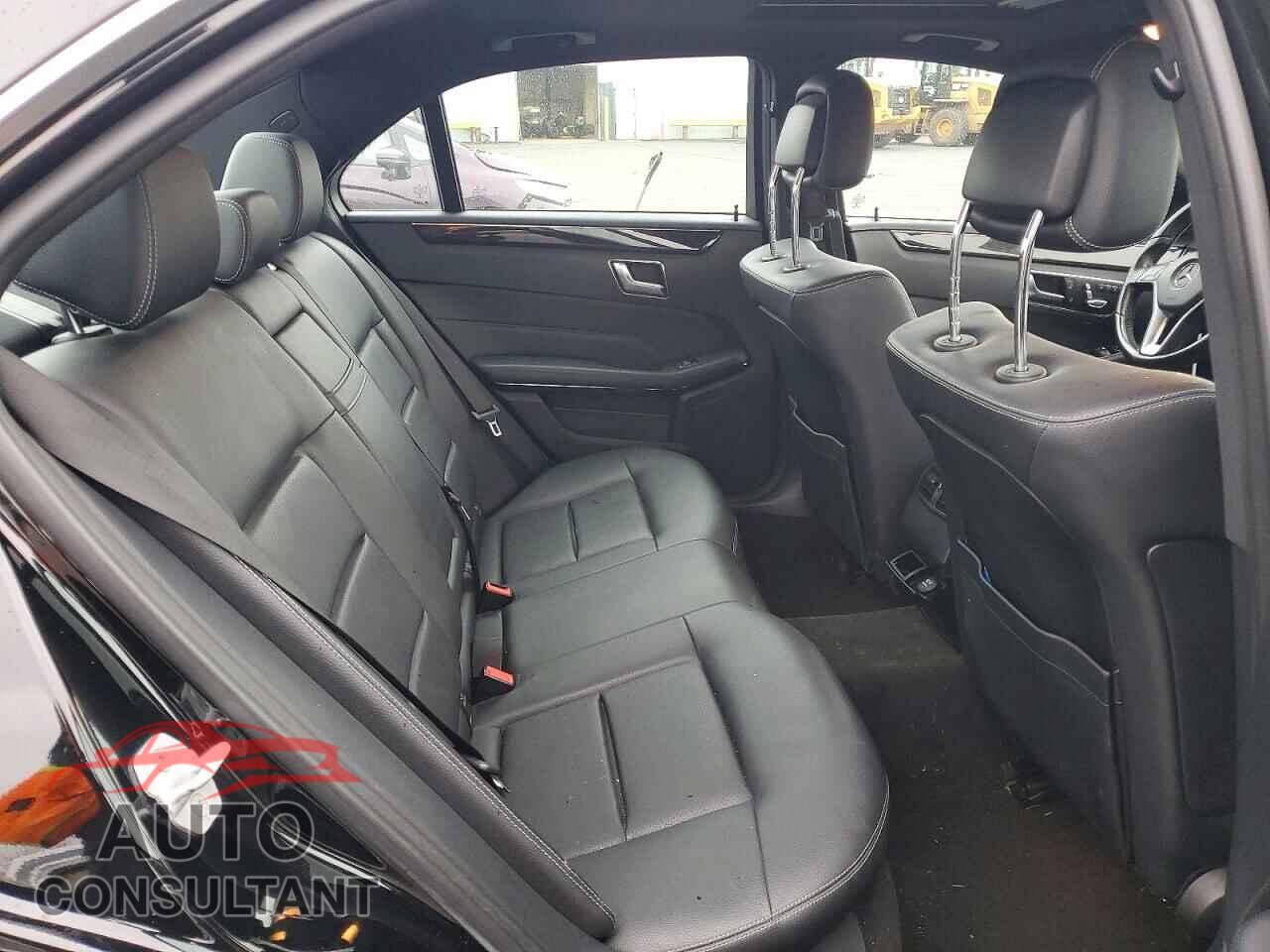 MERCEDES-BENZ E-CLASS 2015 - WDDHF0EB9FB128235