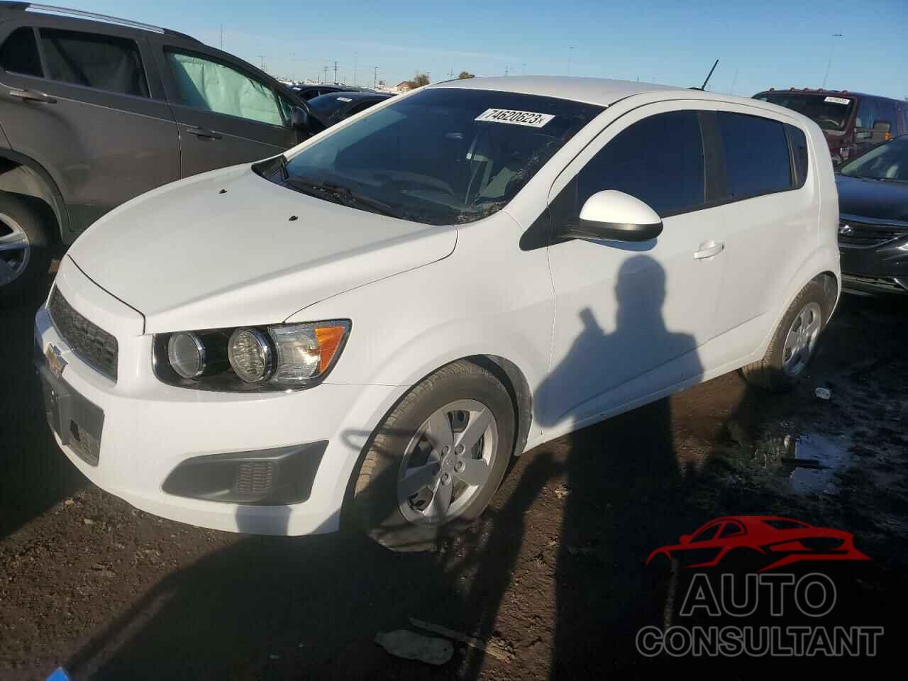 CHEVROLET SONIC 2016 - 1G1JA6SH4G4168713