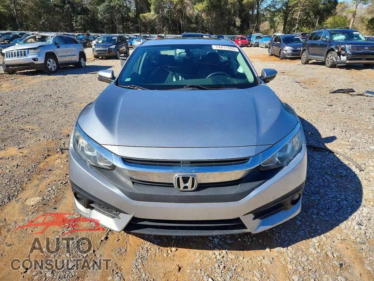 HONDA CIVIC 2017 - 19XFC1F75HE000302
