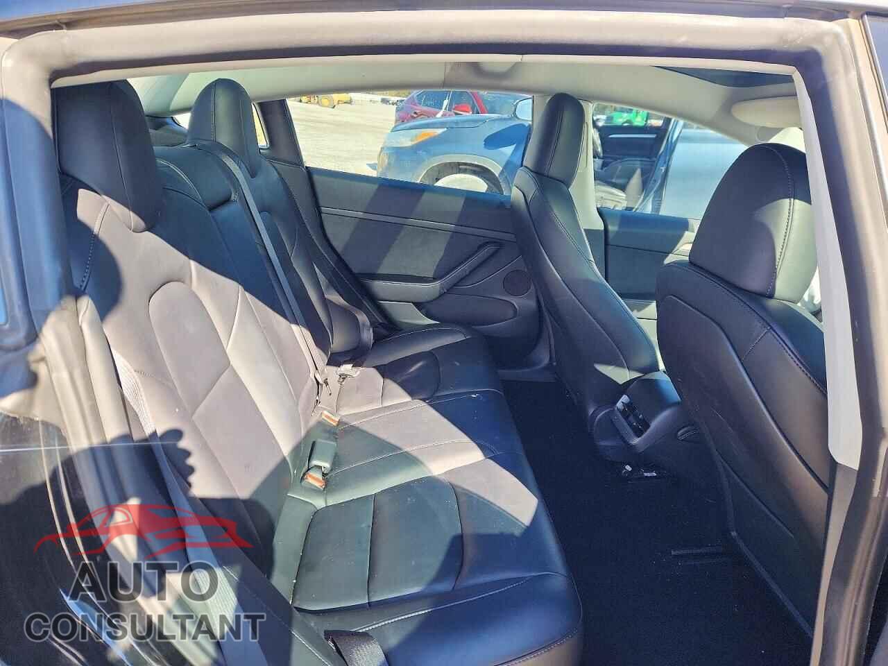 TESLA MODEL 3 2023 - 5YJ3E1EB9PF633347