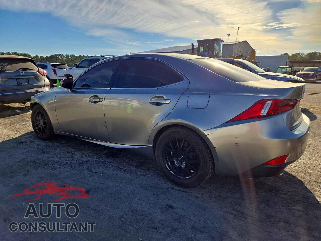 LEXUS IS 2015 - JTHBF1D28F5056559