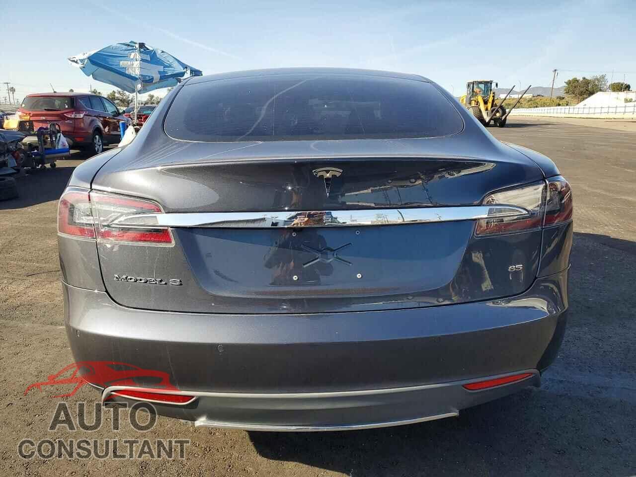 TESLA MODEL S 2014 - 5YJSA1H11EFP50993