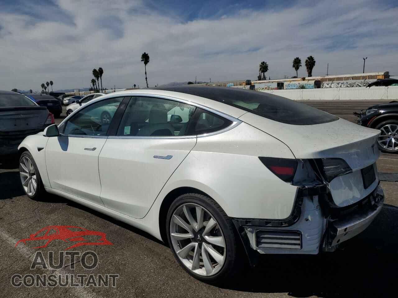 TESLA MODEL 3 2019 - 5YJ3E1EB2KF454706