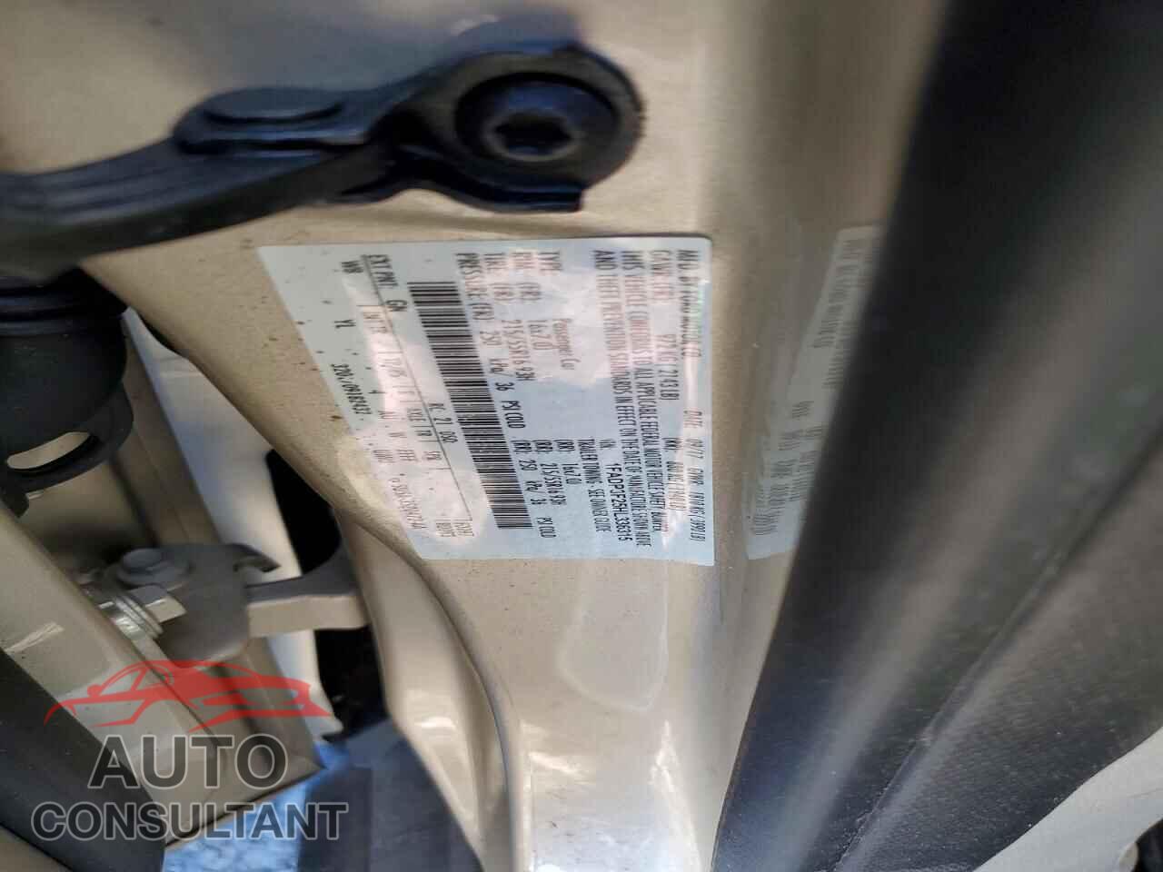 FORD FOCUS 2017 - 1FADP3F25HL336315