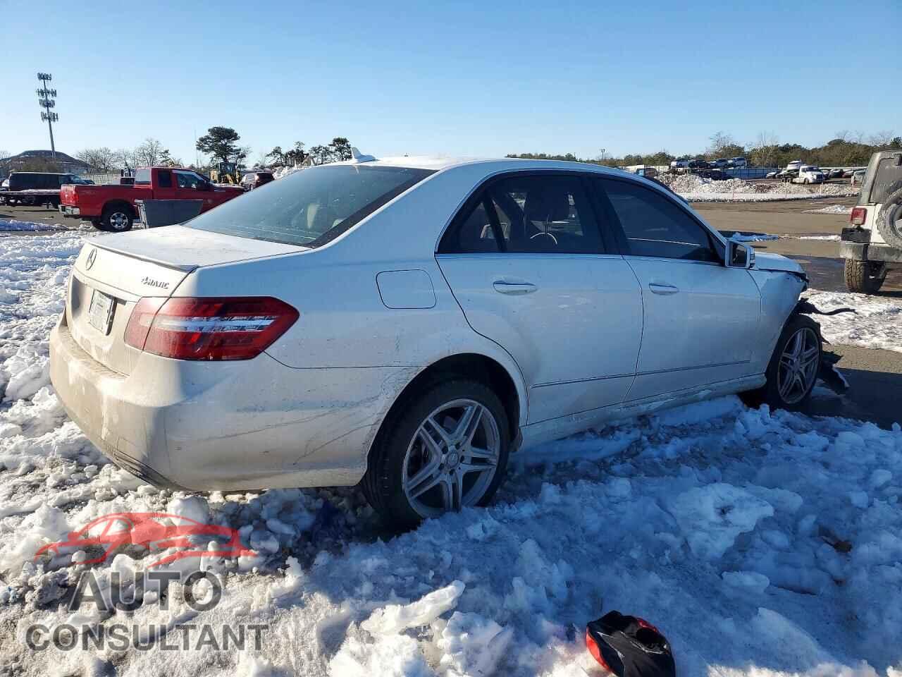 MERCEDES-BENZ E-CLASS 2013 - WDDHF8JB2DA770285