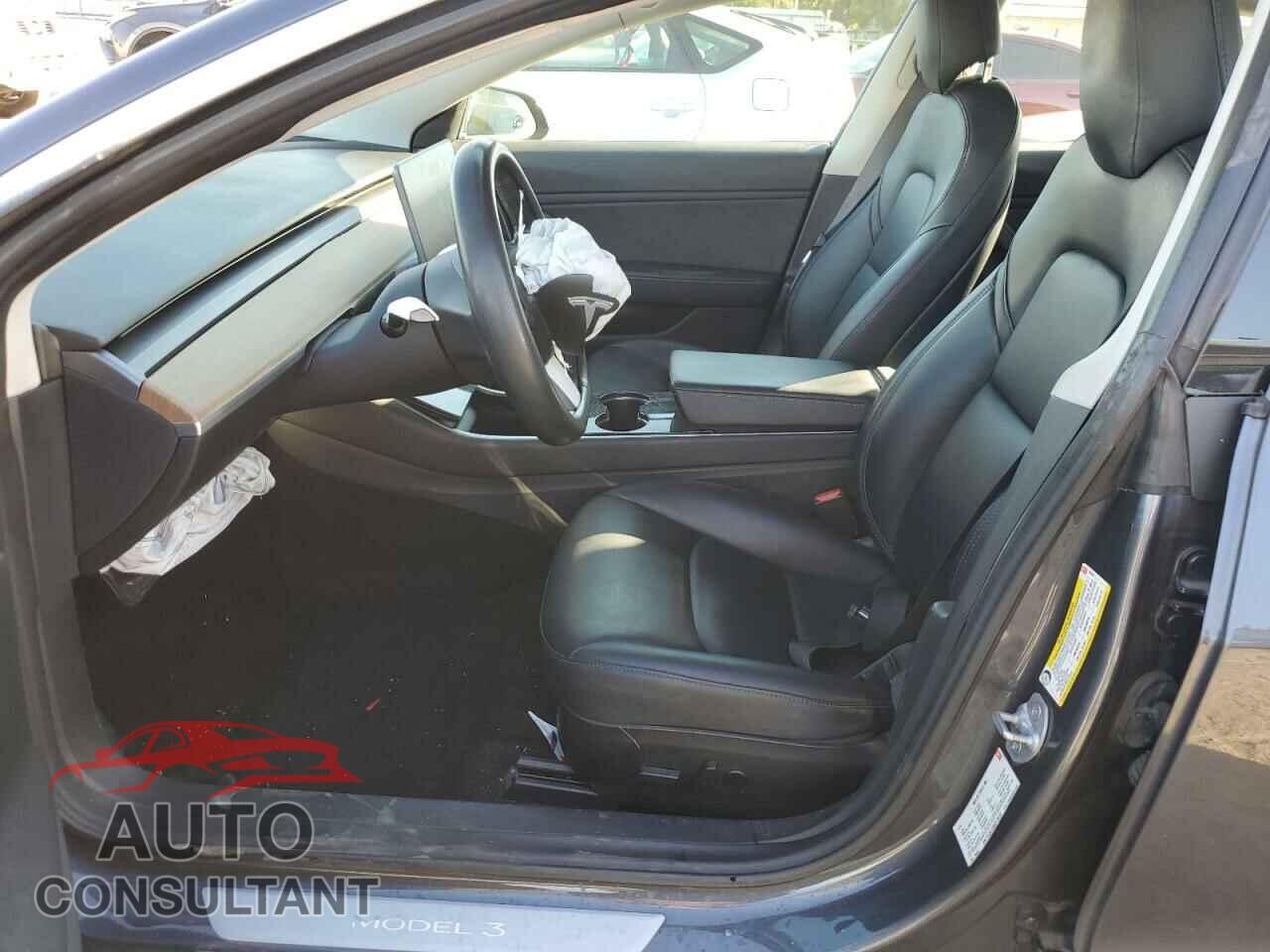 TESLA MODEL 3 2018 - 5YJ3E1EB5JF128767