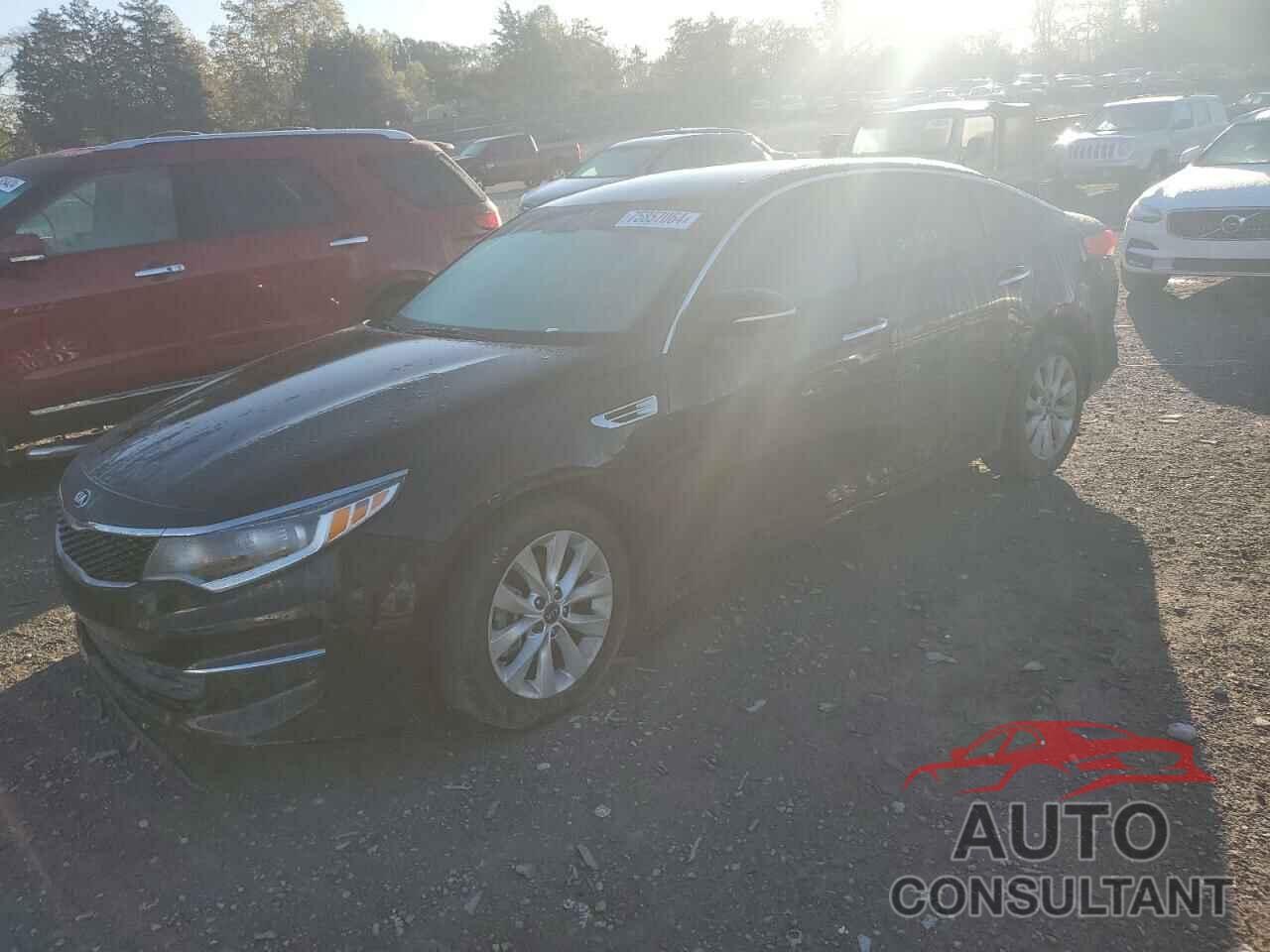 KIA OPTIMA 2018 - 5XXGT4L32JG258572