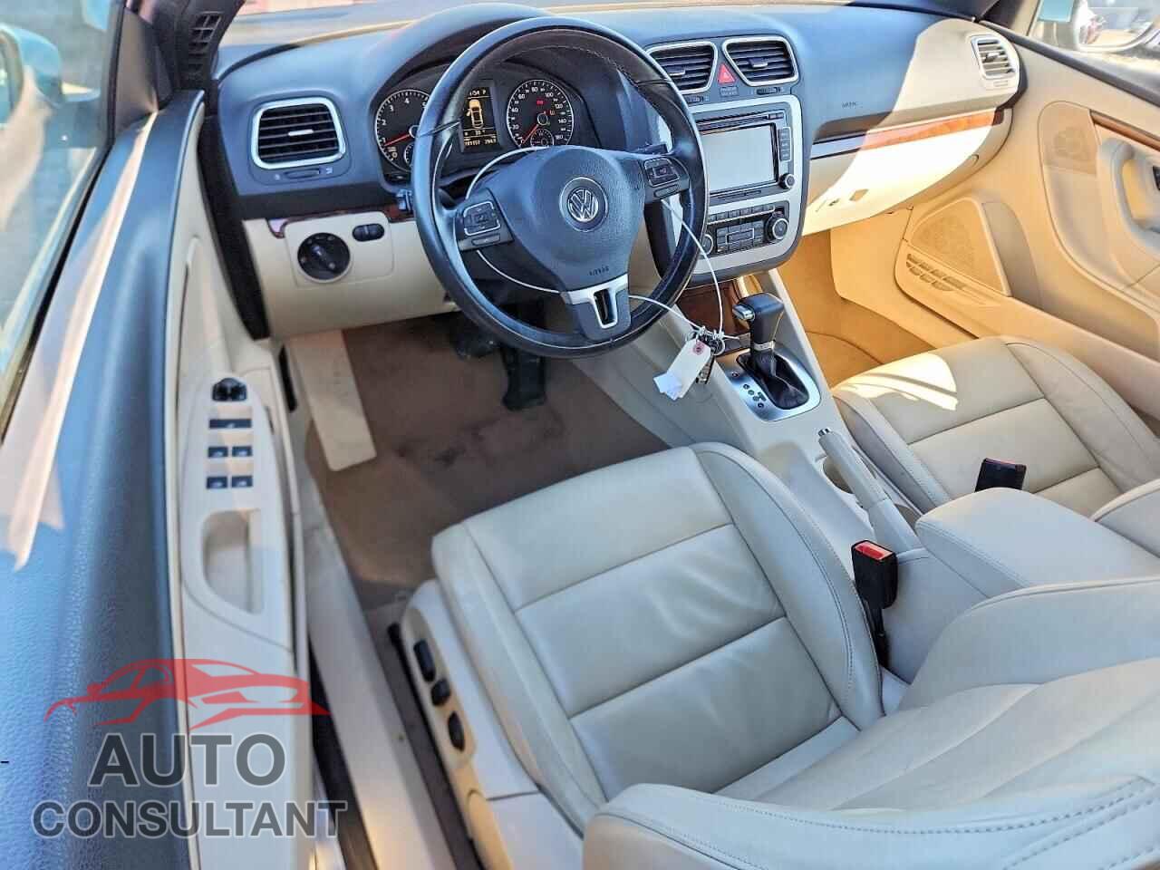 VOLKSWAGEN EOS 2010 - WVWFA7AH5AV022455