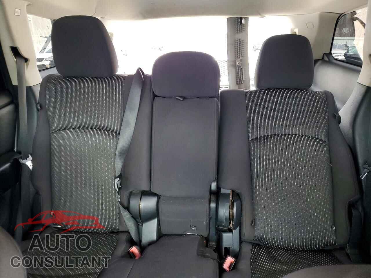 DODGE JOURNEY 2013 - 3C4PDCAB3DT584164