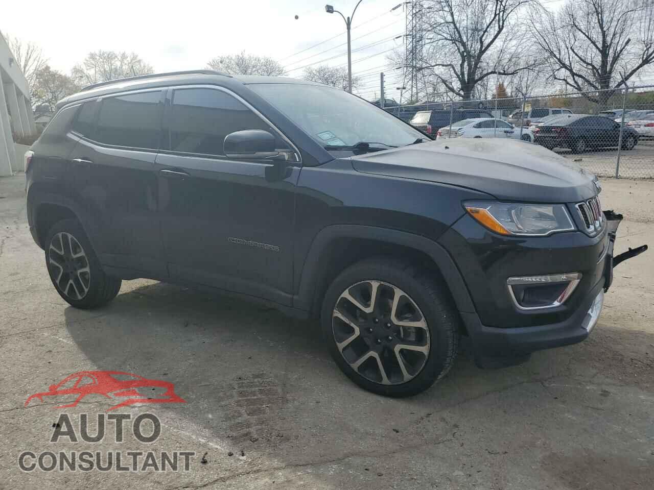 JEEP COMPASS 2018 - 3C4NJDCB2JT320545