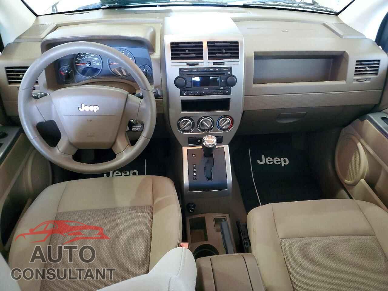 JEEP COMPASS 2010 - 1J8FT47W07D204313