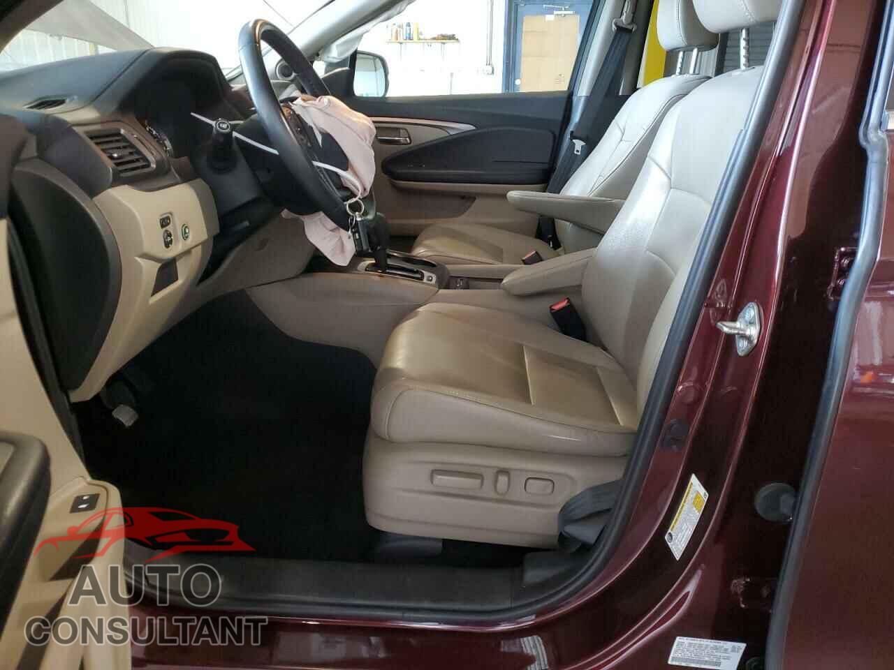 HONDA PILOT 2018 - 5FNYF6H54JB035244