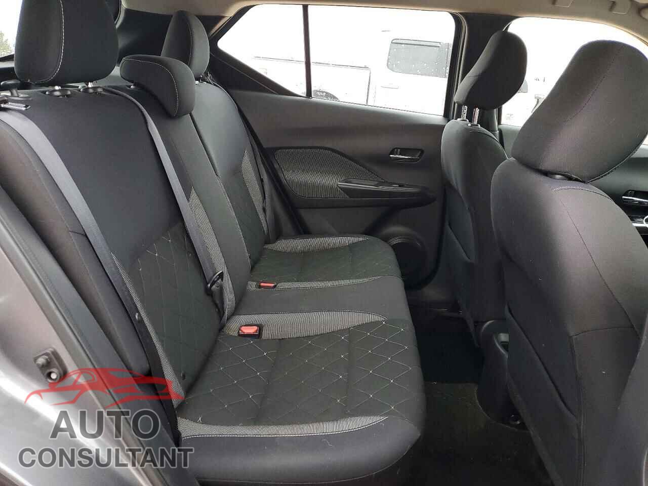 NISSAN KICKS 2019 - 3N1CP5CU3KL495808