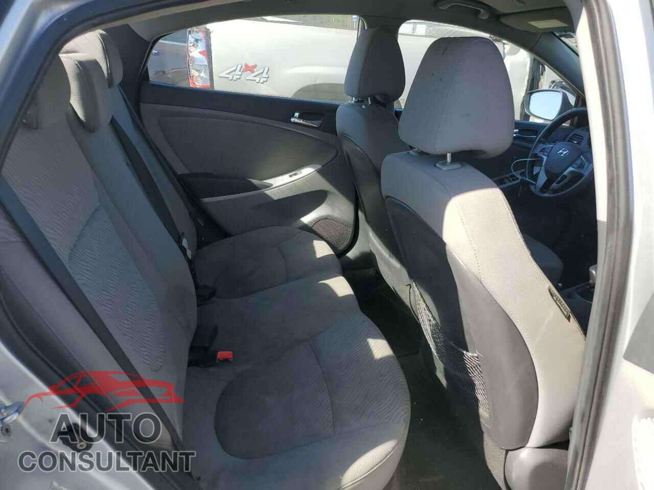 HYUNDAI ACCENT 2012 - KMHCU4AE2CU184420
