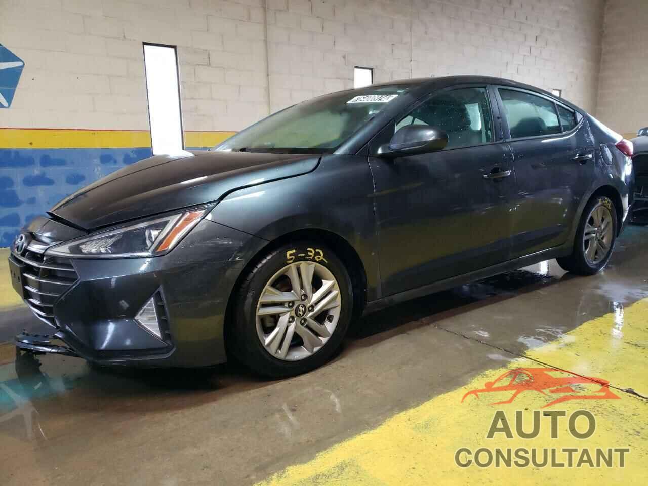 HYUNDAI ELANTRA 2020 - 5NPD84LF1LH555886