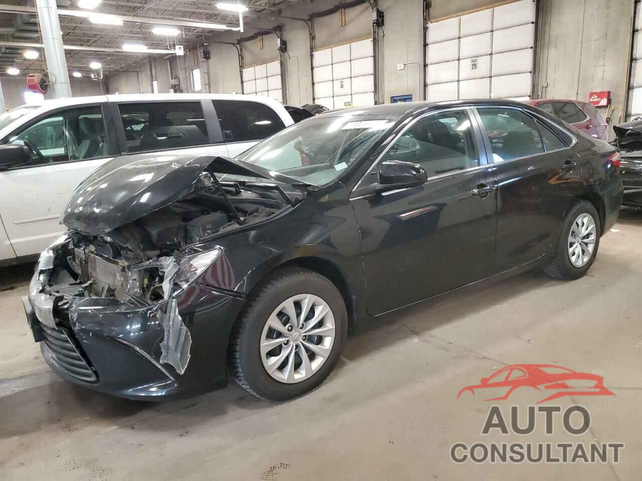 TOYOTA CAMRY 2016 - 4T4BF1FK8GR579006