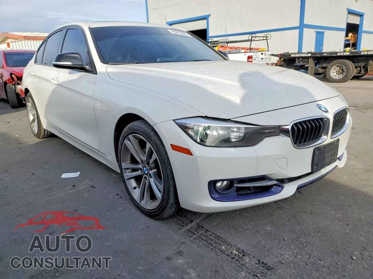 BMW 328 2013 - WBA3B5C54DF590084