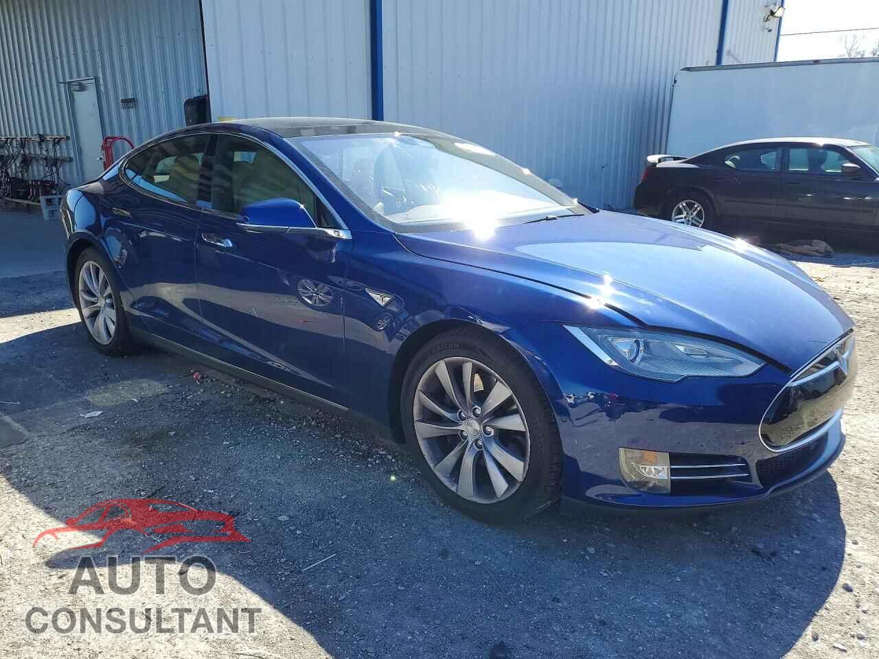 TESLA MODEL S 2016 - 5YJSA1E25GF136447
