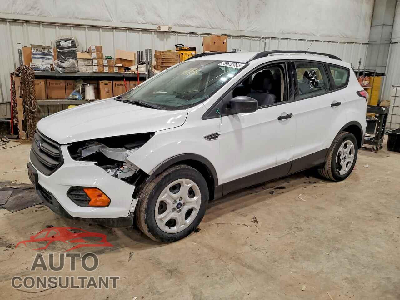 FORD ESCAPE 2017 - 1FMCU0F71HUC45170