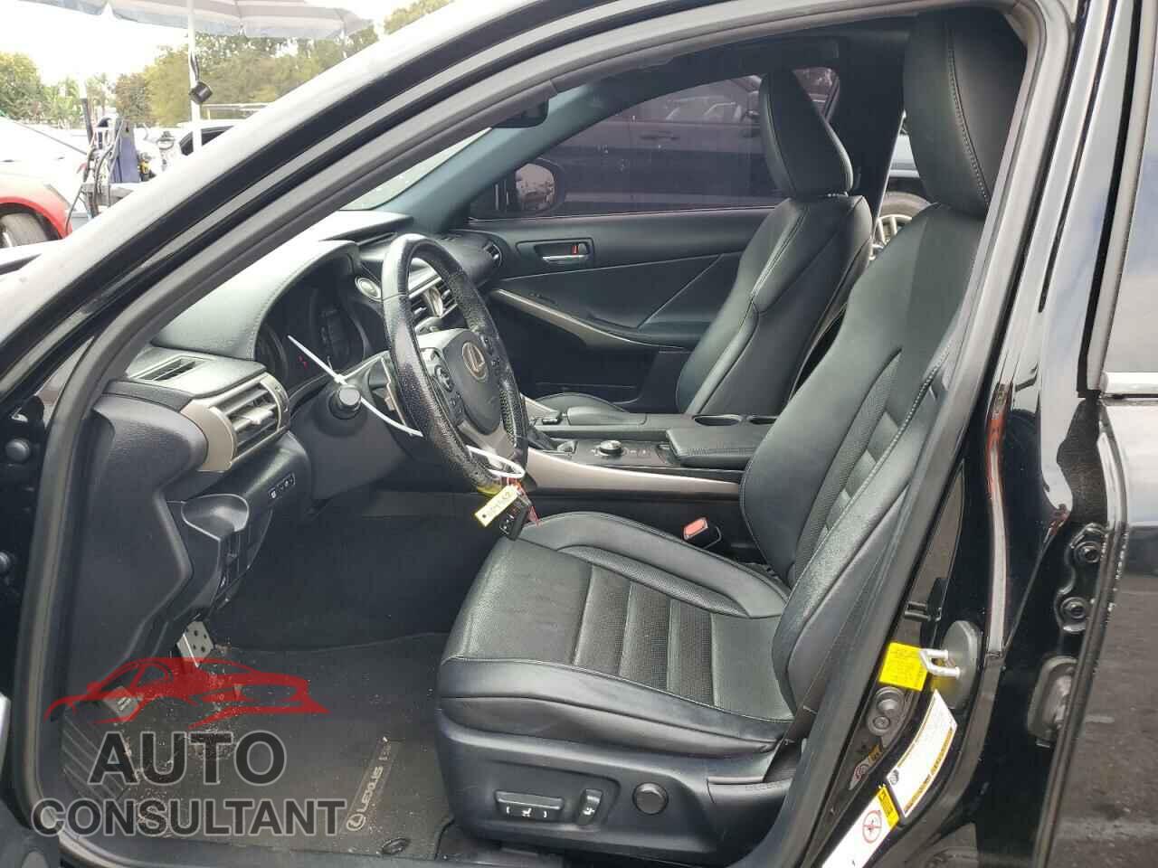 LEXUS IS 2016 - JTHBE1D22G5024582
