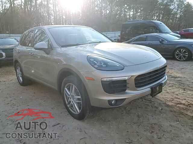 PORSCHE CAYENNE 2016 - WP1AA2A25GLA08888