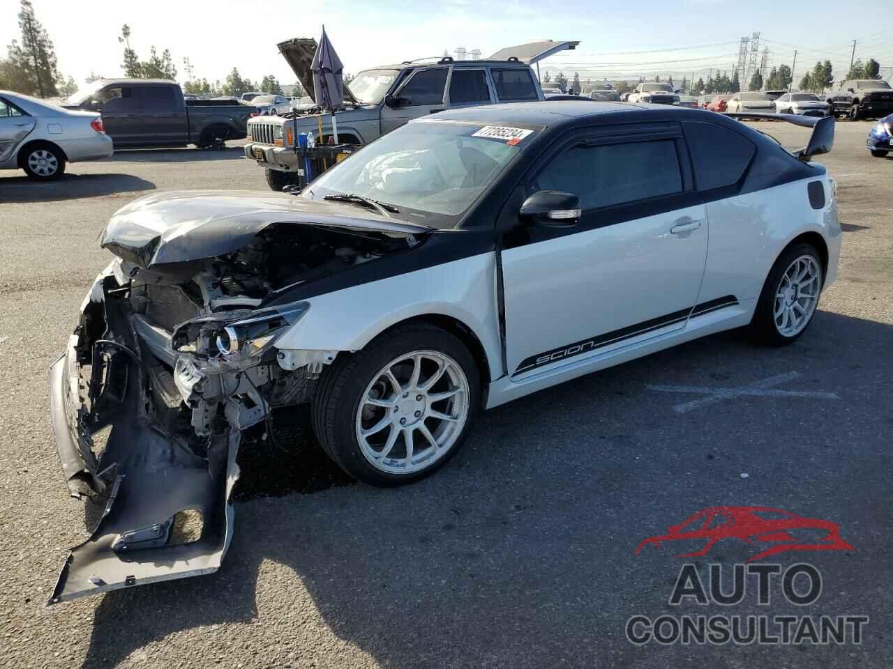 TOYOTA SCION 2016 - JTKJF5C70GJ015166
