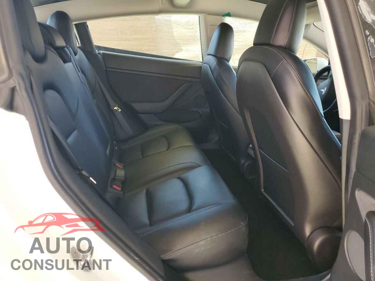 TESLA MODEL 3 2021 - 5YJ3E1EA4MF069495