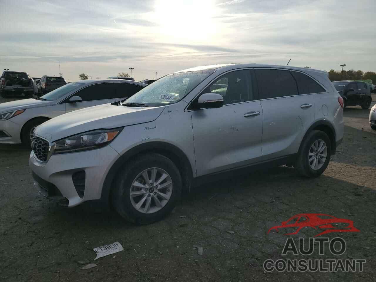 KIA SORENTO 2019 - 5XYPG4A37KG583142