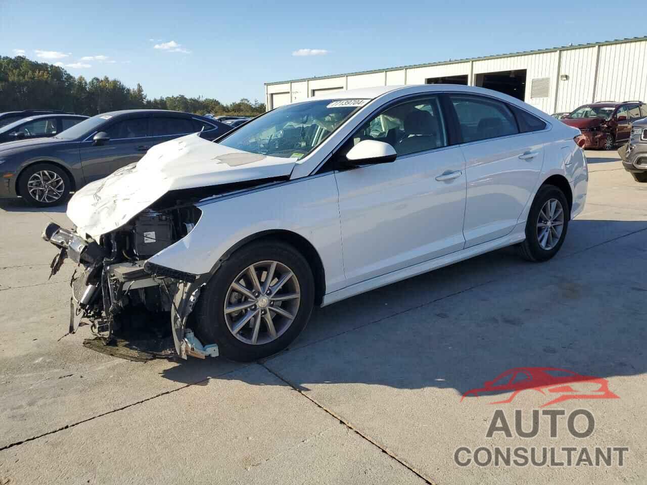 HYUNDAI SONATA 2018 - 5NPE24AF7JH679151