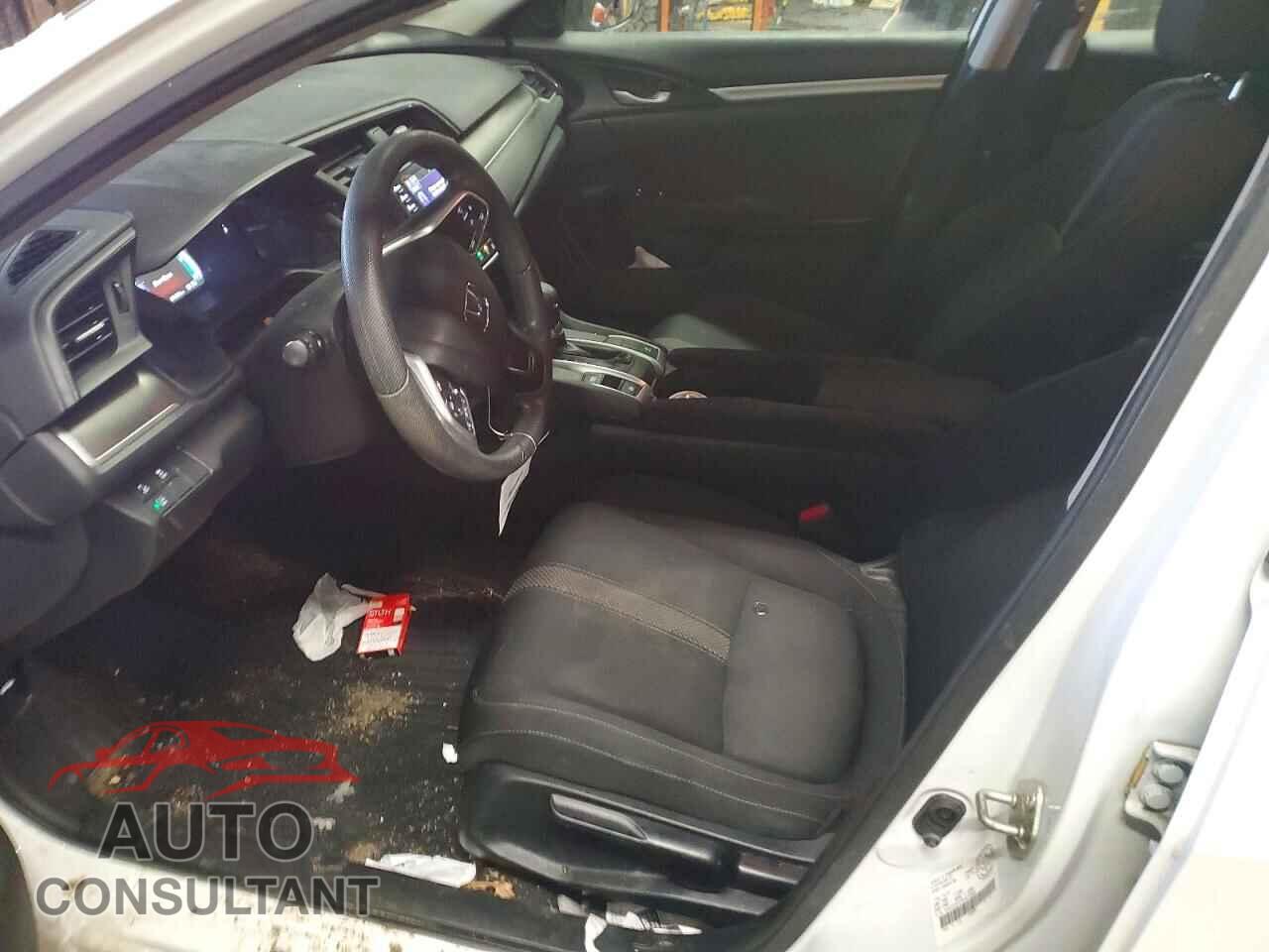 HONDA CIVIC 2019 - 2HGFC2F57KH019404