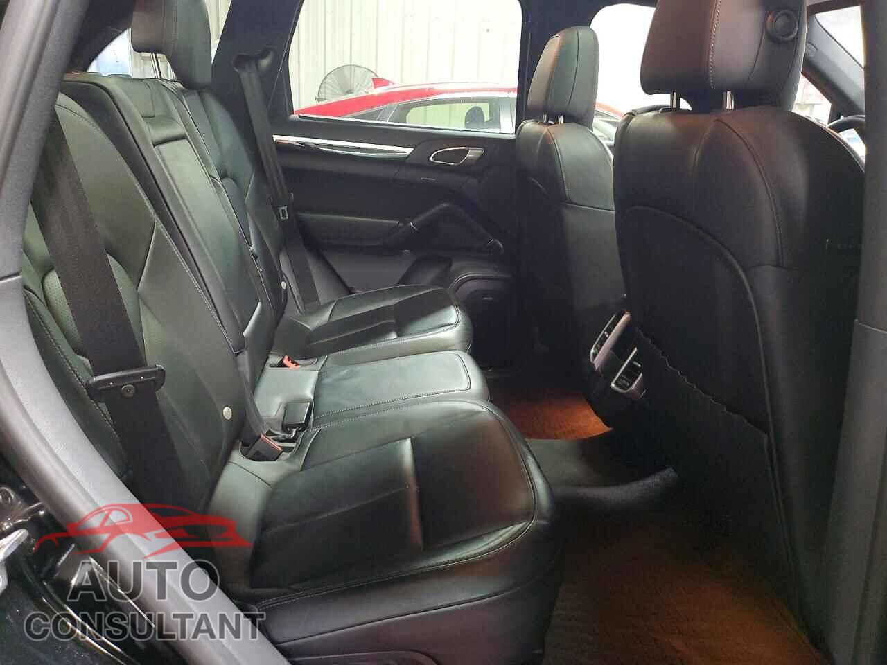 PORSCHE CAYENNE 2014 - WP1AF2A27ELA42989