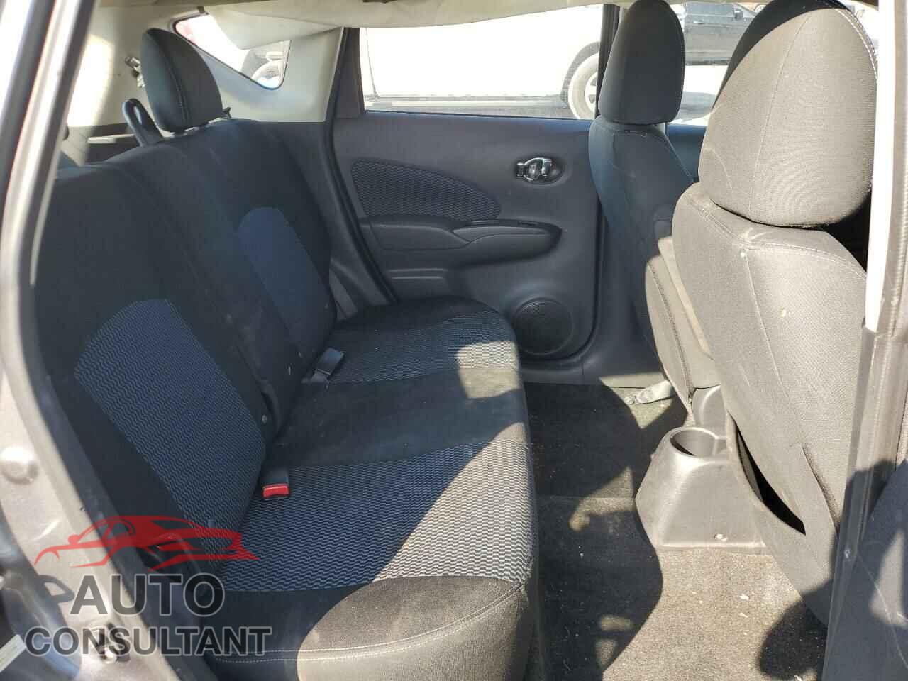 NISSAN VERSA 2017 - 3N1CE2CP3HL360996