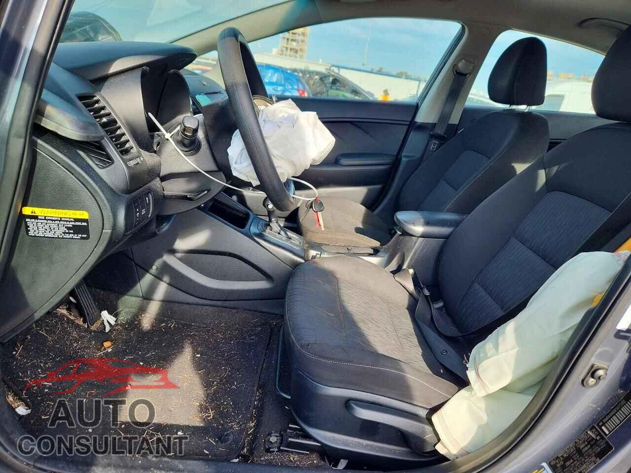 KIA FORTE 2014 - KNAFK4A68E5077592