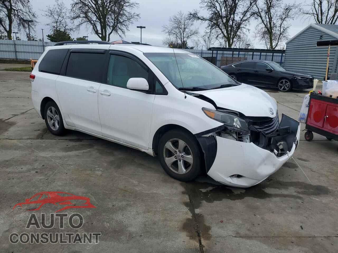 TOYOTA All Models 2011 - 5TDKK3DC2BS116034
