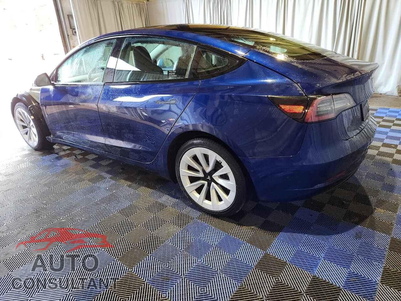 TESLA MODEL 3 2022 - 5YJ3E1EA8NF371602