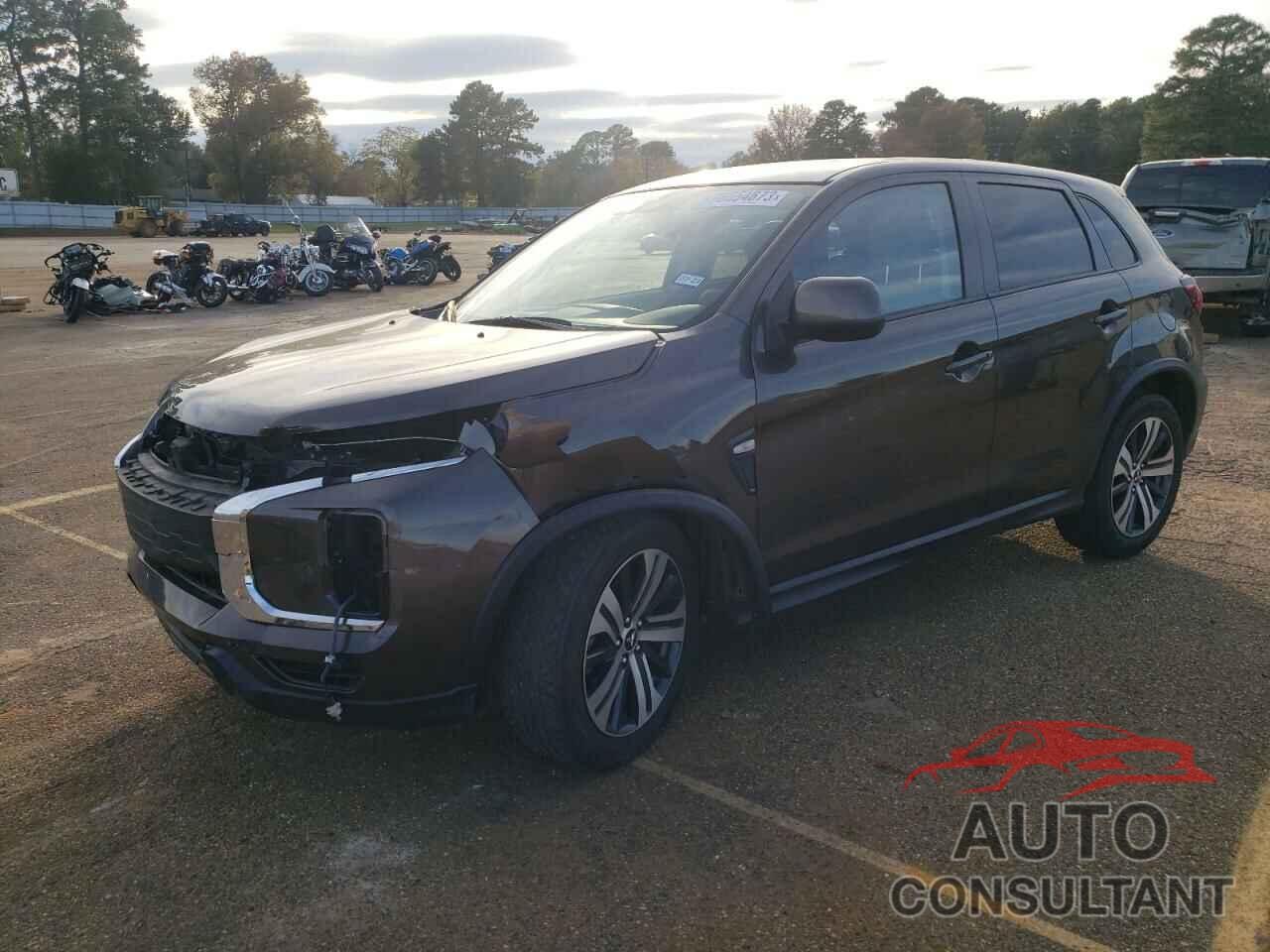 MITSUBISHI OUTLANDER 2021 - JA4APUAU1MU010957