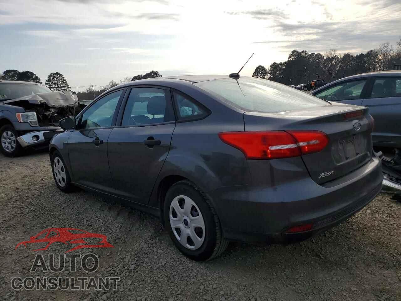 FORD FOCUS 2017 - 1FADP3E22HL222614