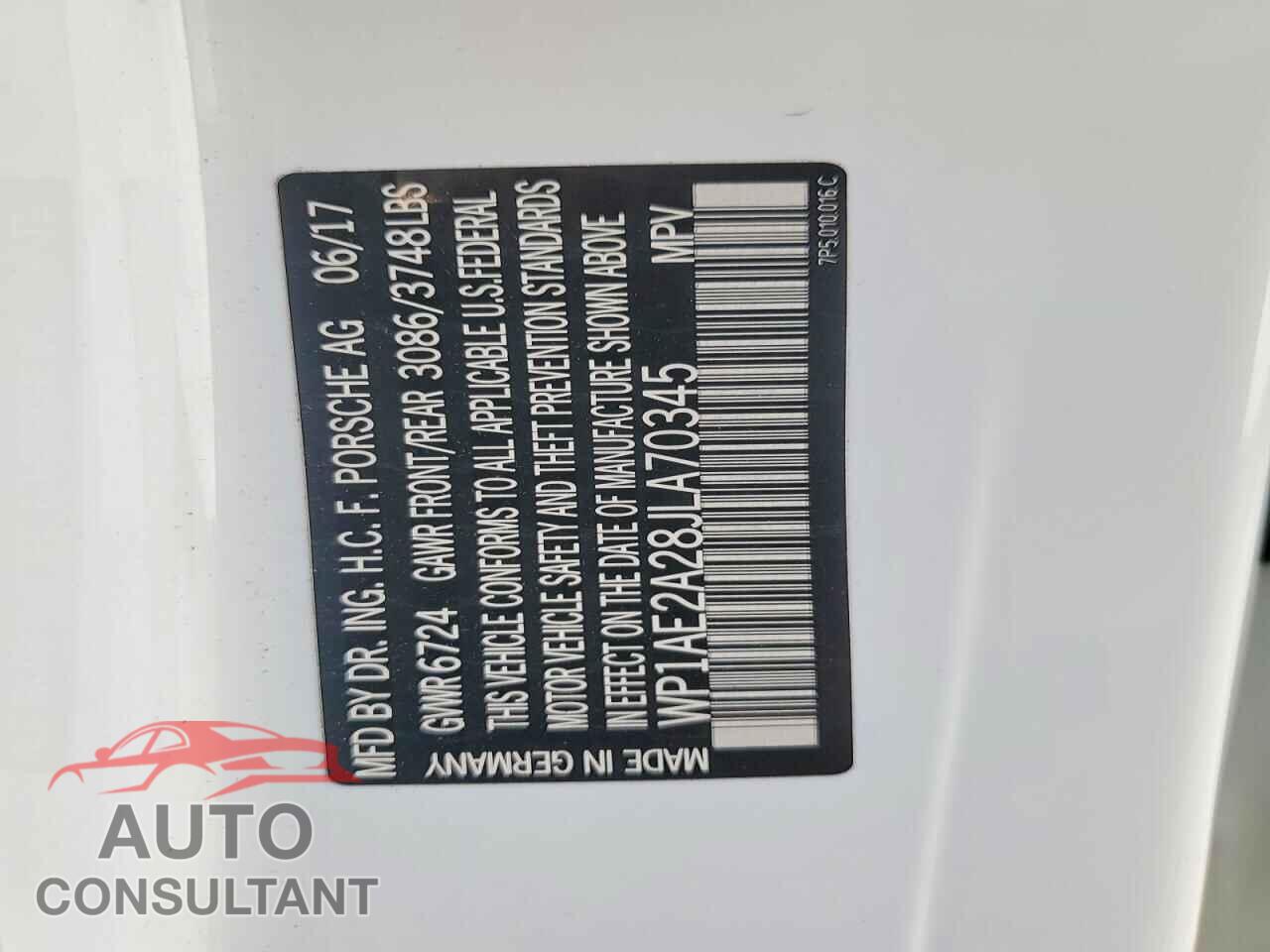 PORSCHE CAYENNE 2018 - WP1AE2A28JLA70345