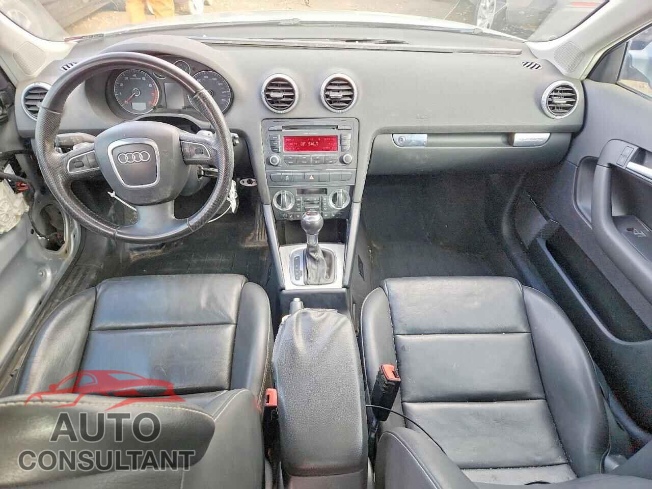 AUDI A3 2011 - WAUMFAFM3BA140747