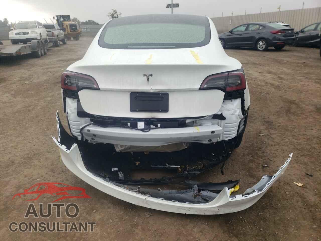 TESLA MODEL 3 2023 - 5YJ3E1EA0PF572445