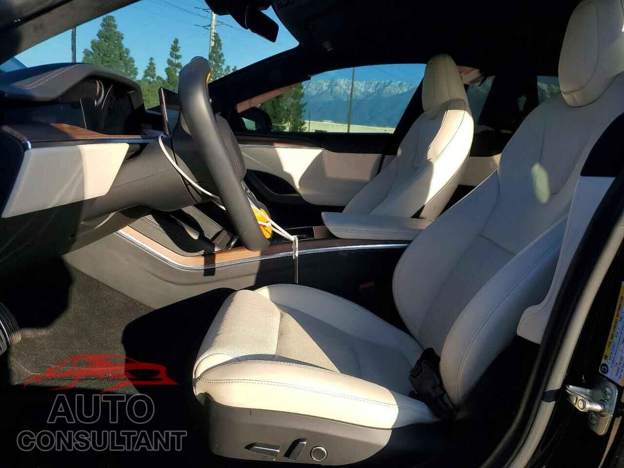 TESLA MODEL S 2022 - 5YJSA1E59NF475848